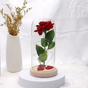 Rosa Encantada com Luzes LED na Cúpula de Vidro – Casare 04